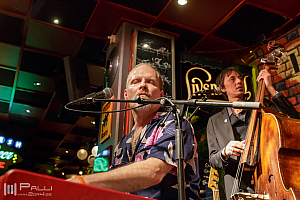 Ulf Sandström, Surjo Benigh