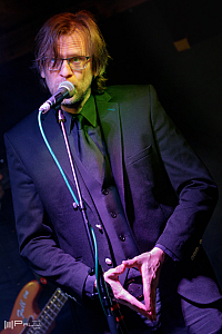 Sögur um lífið, Júlíus Guðmundsson