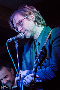 Sögur um lífið, Júlíus Guðmundsson