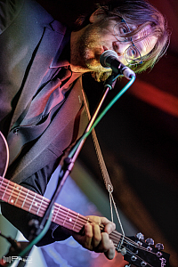 Sögur um lífið, Júlíus Guðmundsson