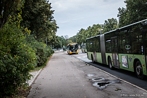 Bussvärm på Sjukhusvägen