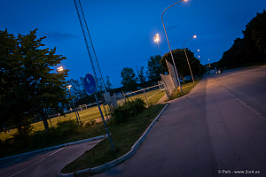 Vid Valsätraskolans fotbollsplan