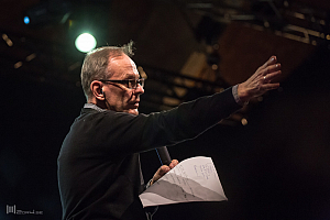 Ställ dig där Reinfeldt