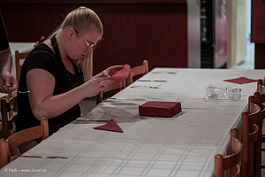 Servetter ska vikas.