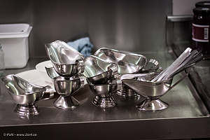 Skålar för smält fett.