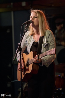 Josefin Danielsson med Emil Ingmar Trio