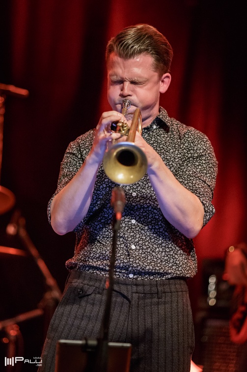 BEAT FUNKTION, Karl Olandersson. (1975 besök) Konsert på Fasching i september 2016.
ID: 160930_img_107823 BEAT FUNKTION, Karl Olandersson.