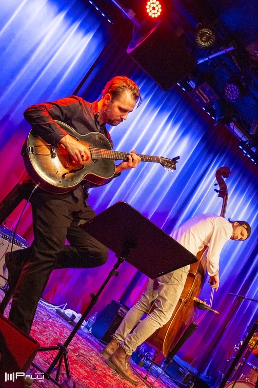 190221 img 185820 (3483 besök) Jimmy Halperin med Pål Nyberg Trio
Jimmy Halperin tenorsax
Pål Nyberg gitarr
Robert Erlandsson bas... 190221 img 185820