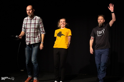 Oslipat, Fritte Fritzson, Josefin Sonck, Magnus Betnér