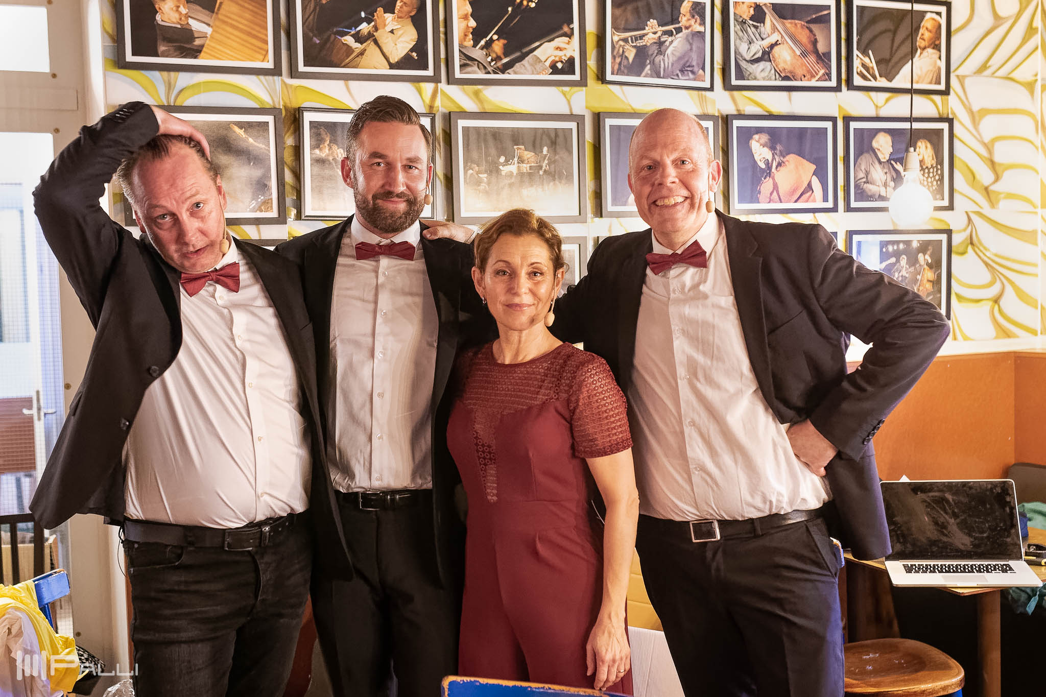 Jacke Sjödin, Helen Sjöholm och Andreas Nilsson är tillbaka med en Höjdarjullunch på Katalin.20 november 2019.