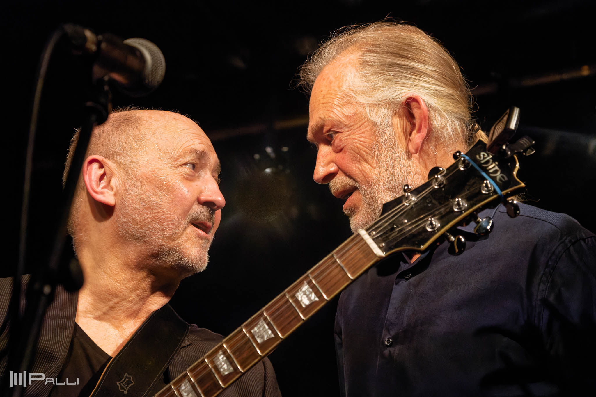 Bergmans Bluesband:Thomas ArnesenAnders ForsbergTomas MäkinenDavid IsakssonIngemar BergmanGäst:Pelle NelanderBill Öhrström9 april 2022