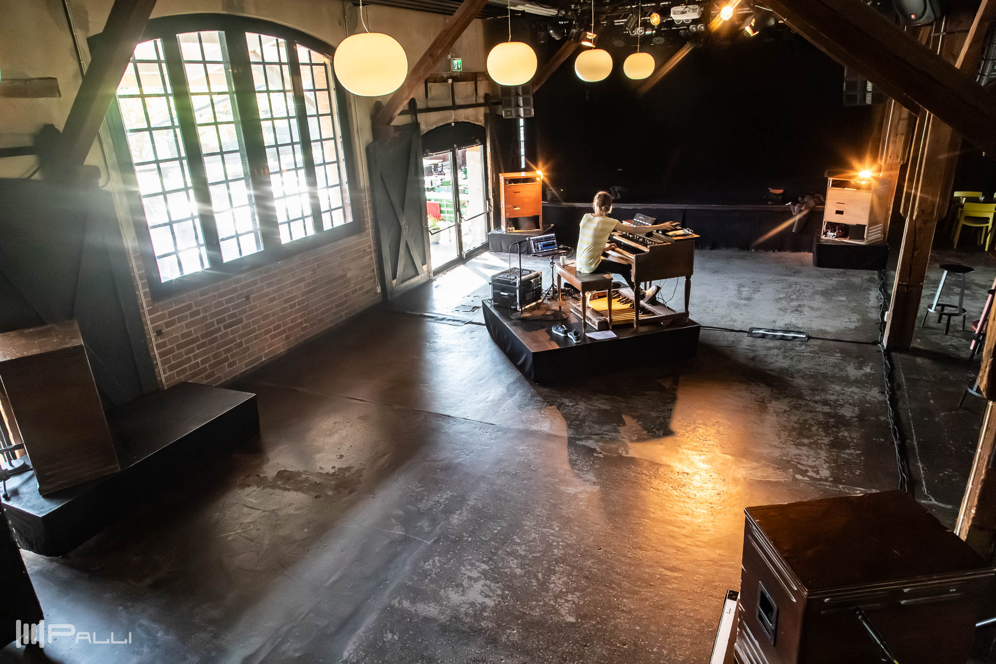 Konsert och födelsedagsfirande.