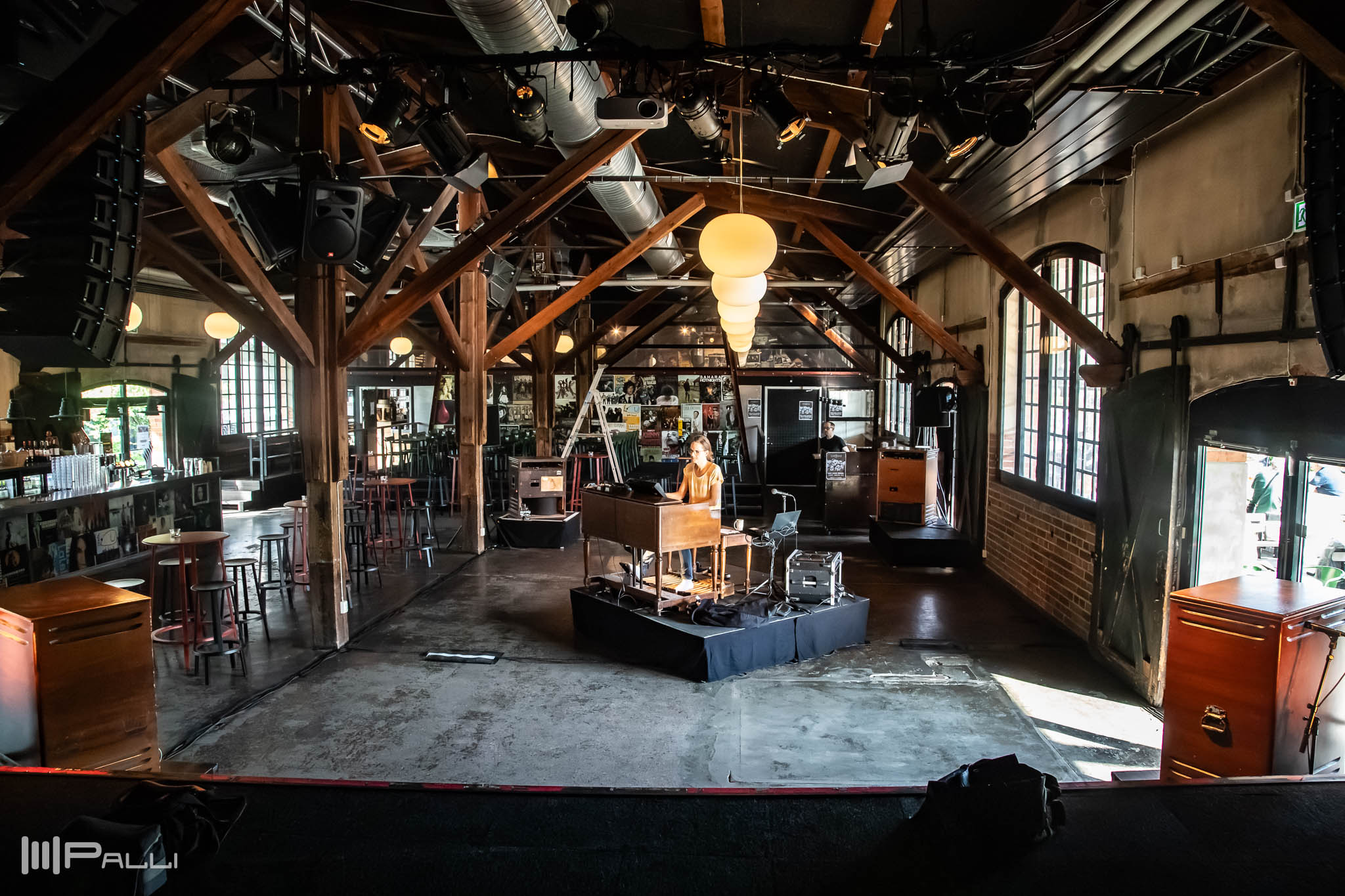 Konsert och födelsedagsfirande.