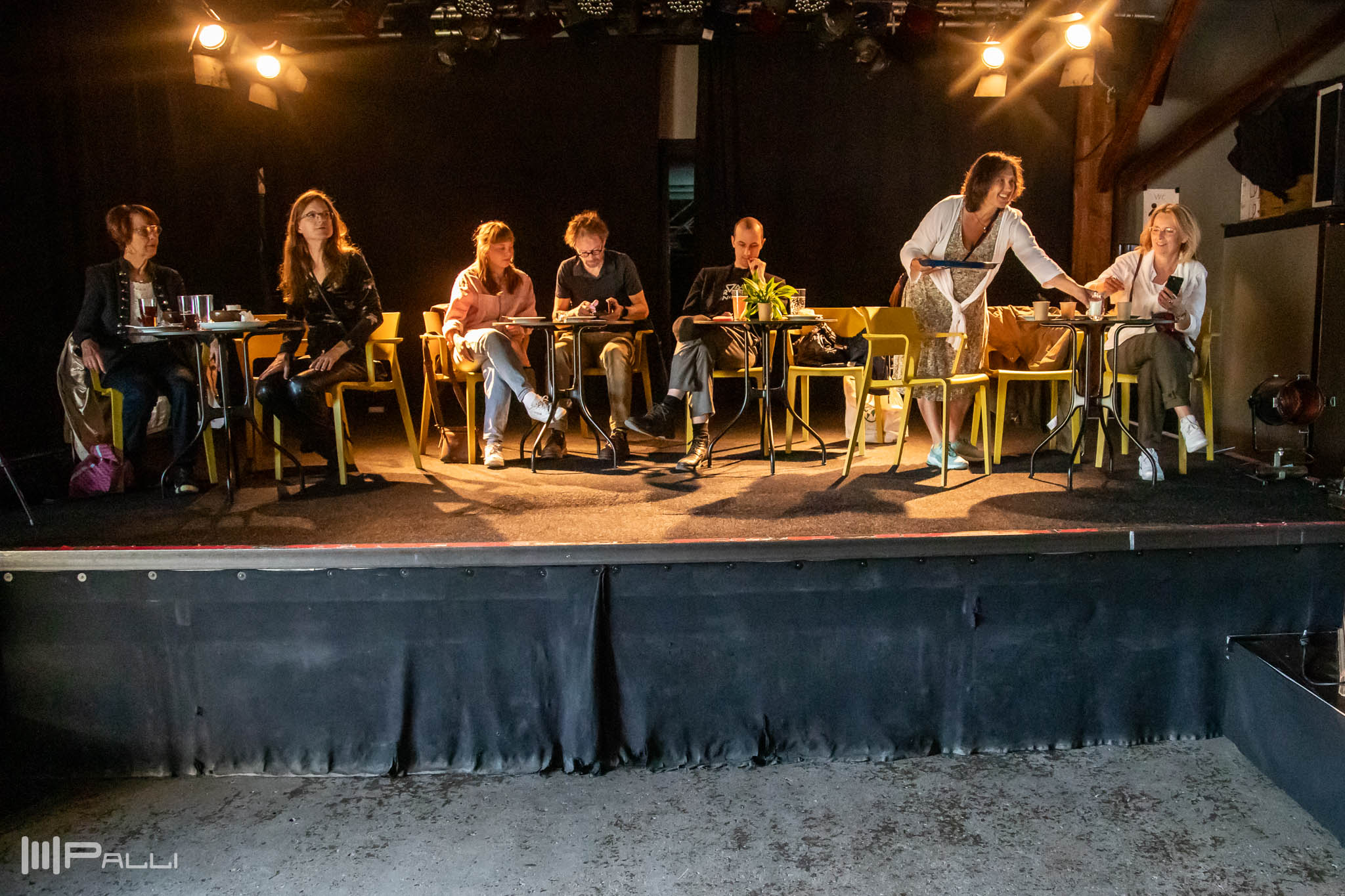 Konsert och födelsedagsfirande.