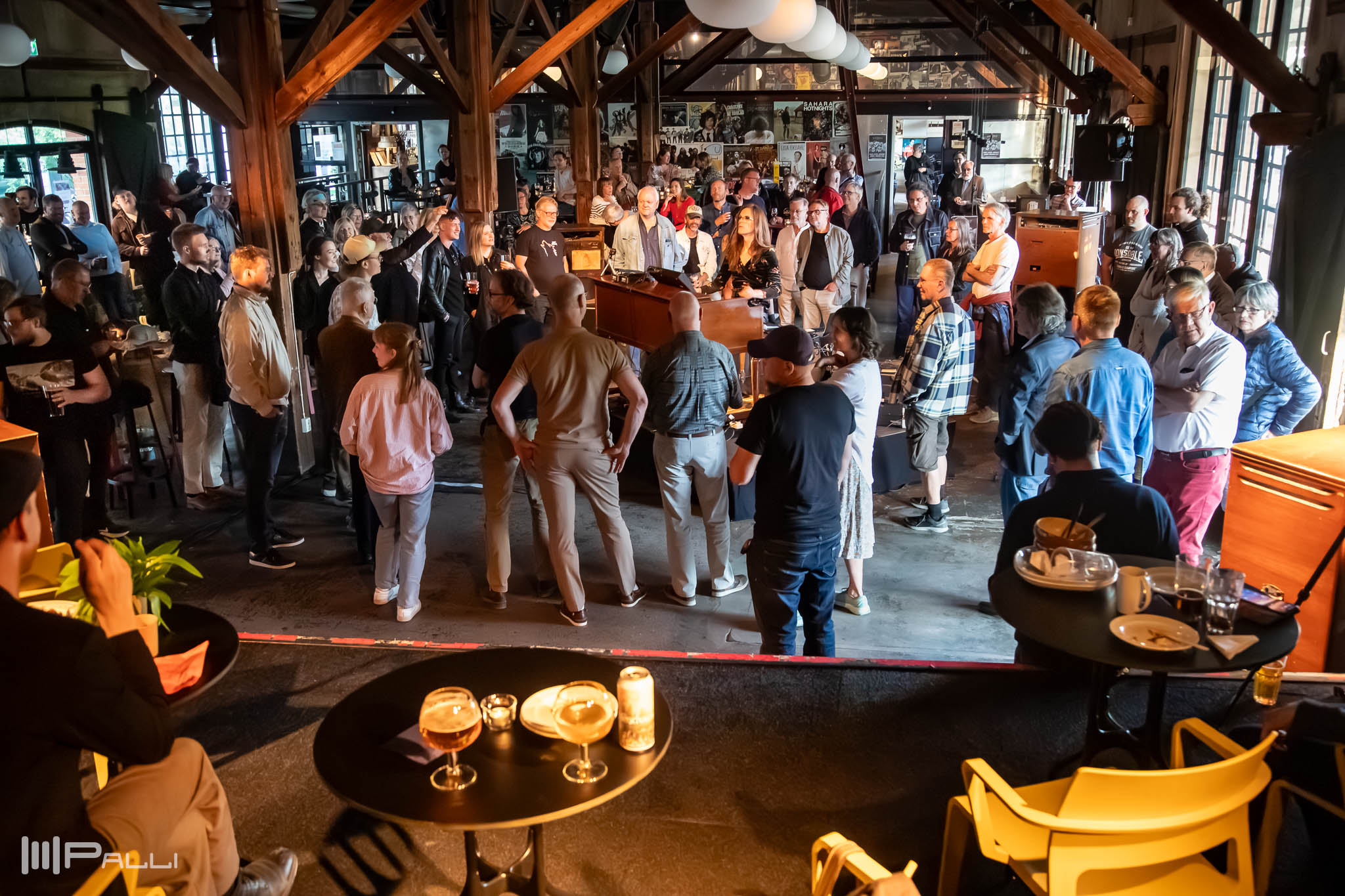 Konsert och födelsedagsfirande.