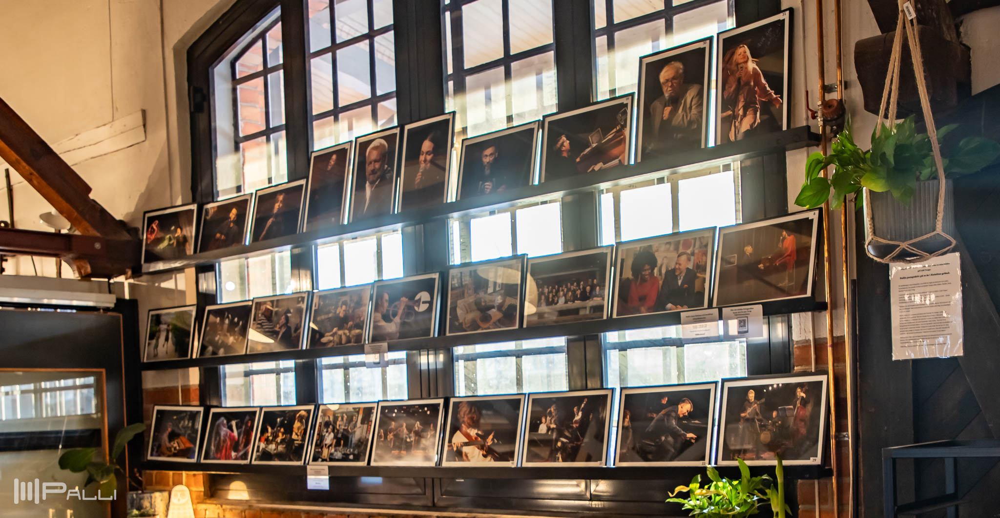 Utställning på Café Varga. December 2024 - januari 2026.